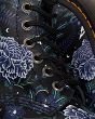 MARTENSY MODEL DR. MARTENS 1460 PASCAL MYSTIC FLORAL BLACK BACKHAND - 7