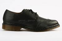 MARTENSY MODEL DR. MARTENS BRANDO WINGTIP SHOE BLACK